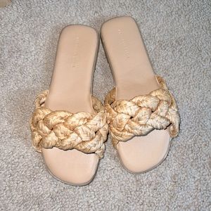 AE sandals